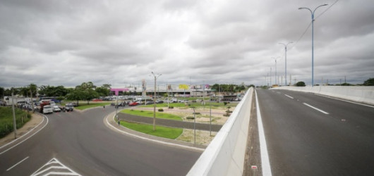 Elevado da Miguel Rosa é entregue após recuperação estrutural em Teresina