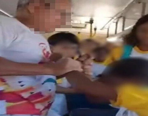 Funcionário de escola de Oeiras é filmado tentando tirar aluna à força de ônibus escolar