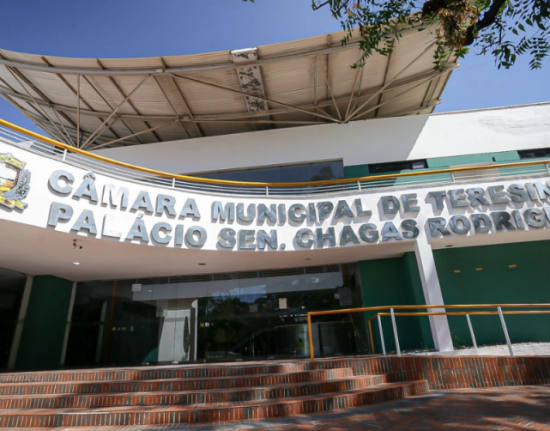 Câmara de Teresina recebe notificação sobre reprovação das contas de 2023
