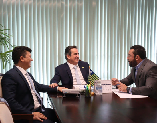 Em Brasília, Ciro Nogueira se reúne com prefeitos e lideranças do Piauí