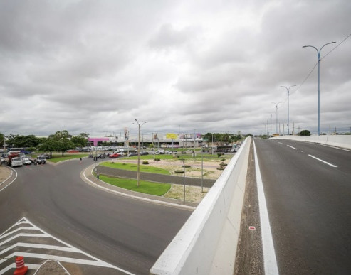 Elevado da Miguel Rosa é entregue após recuperação estrutural em Teresina