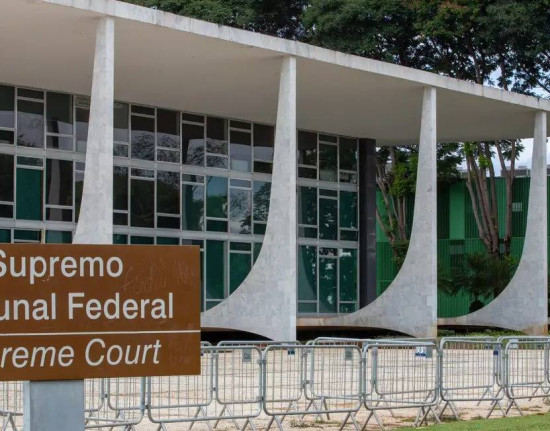 O POLÍTICO SOB O TÉCNICO