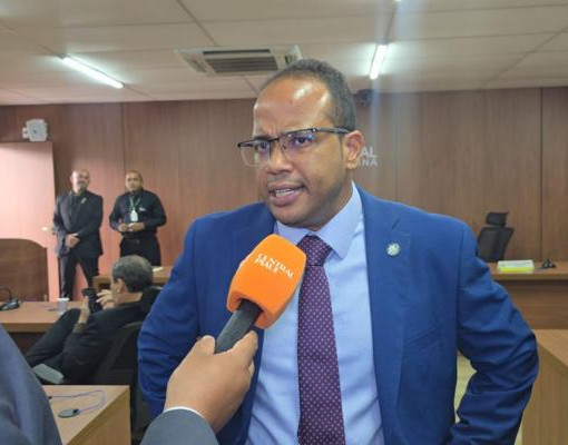 Enzo Samuel avalia Bruno Vilarinho como nome para sucessão