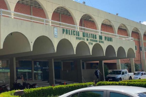 Juiz solta PM do Piauí preso por agredir e ameaçar namorada em Timon