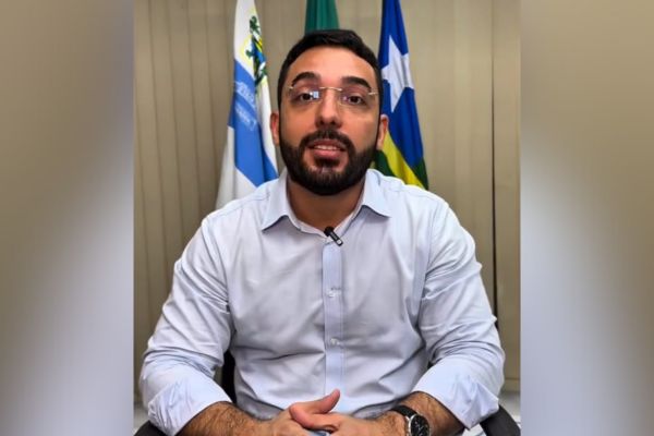 Francisco Emanuel fecha chapa para 2026 e alfineta deputada Gracinha