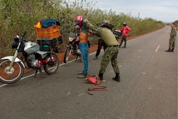 Três homens são presos por suspeita de caça ilegal no interior do Piauí
