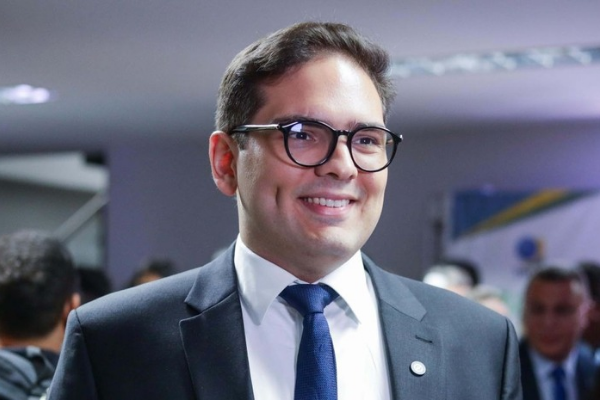 Vereador Daniel Carvalho deseja criar lei para aumentar IPTU de terrenos baldios