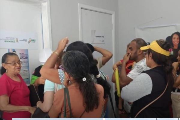 Superlotação e calor geram reclamações em atendimento para nova RG em Teresina