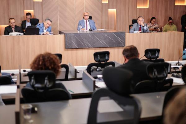 Audiência na Alepi revela impasse entre governo e instituições sobre orçamento de 2026