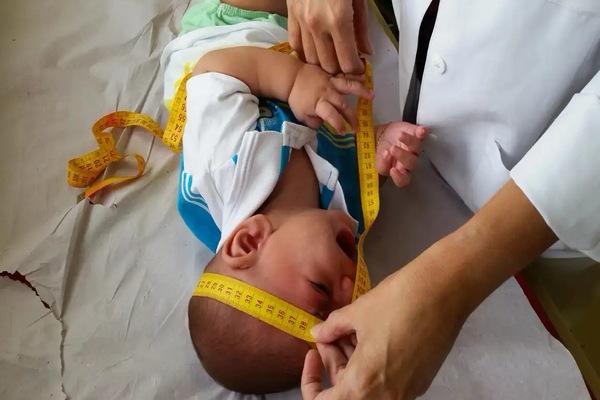 Sancionada lei que garante pensão vitalícia e indenização para vítimas do Zika vírus
