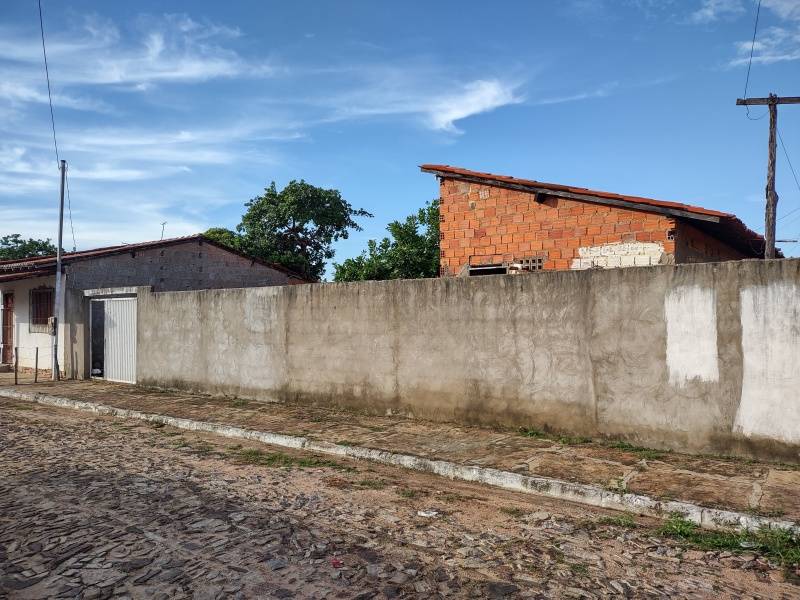 Bandidos invadem casa é executam filho de policial em Parnaíba