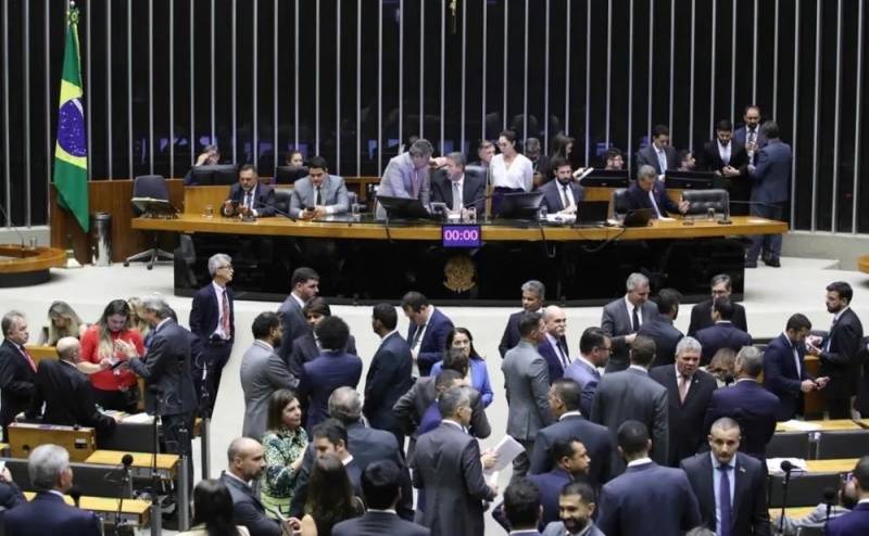 Um golpe na ficha limpa