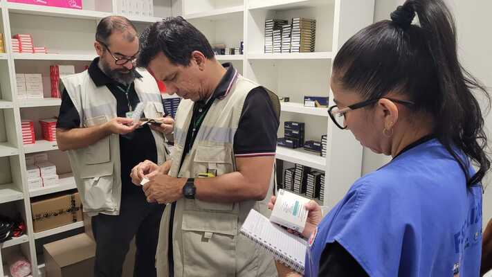 Fiscalização interdita duas clínicas de estética por falhas sanitárias na capital