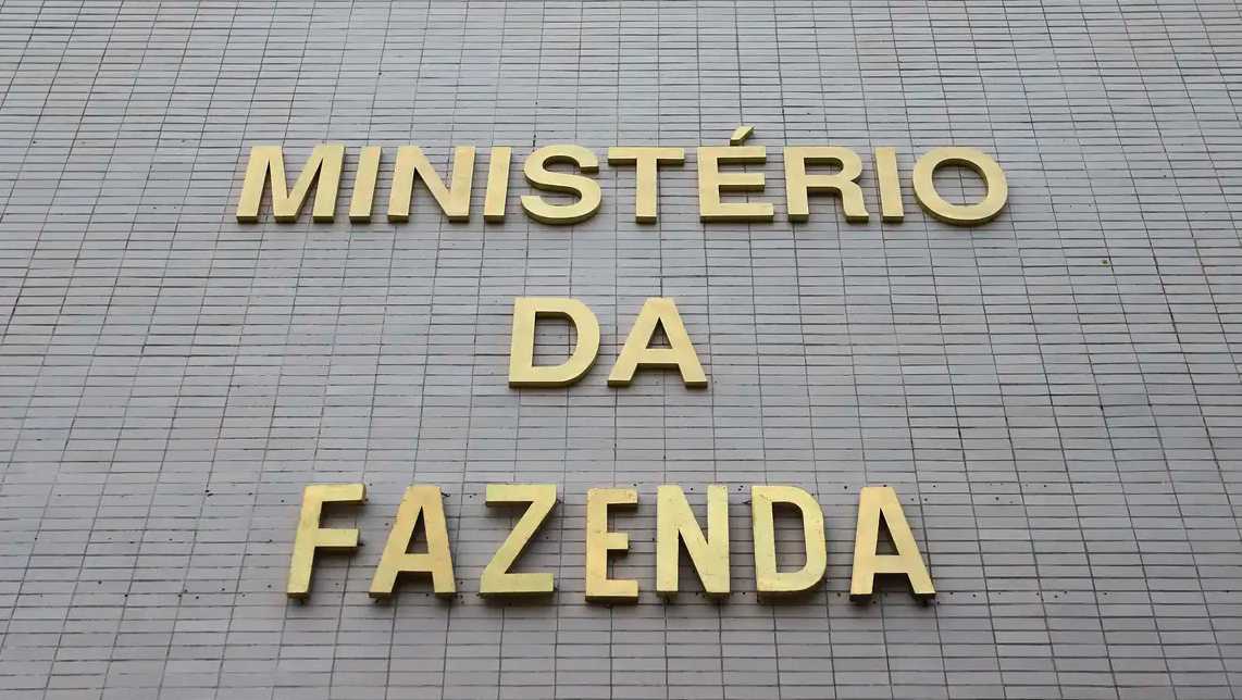 Governo bloqueia mais R$ 1,1 bilhão do Orçamento