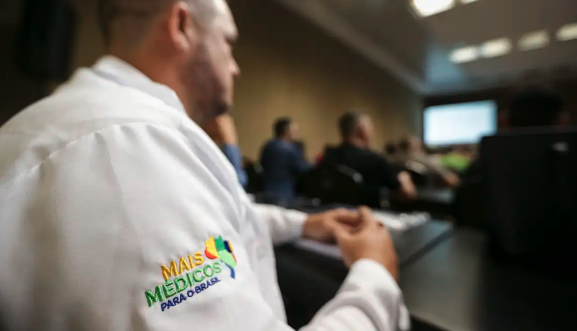 Mais Médicos terão 28 mil profissionais em campo até o fim do ano