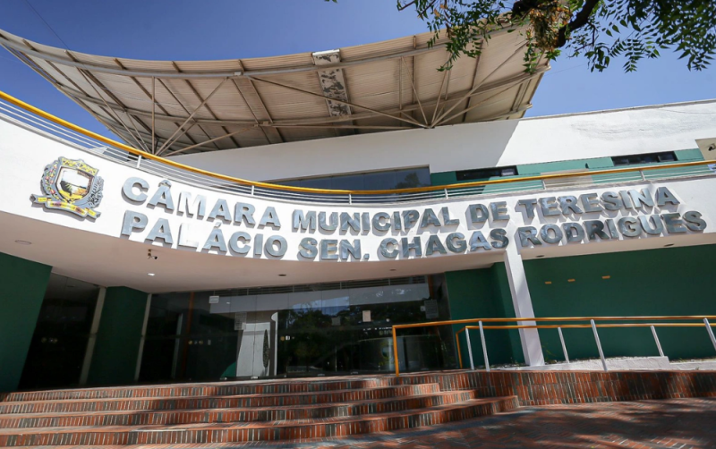 Câmara de Teresina recebe notificação sobre reprovação das contas de 2023