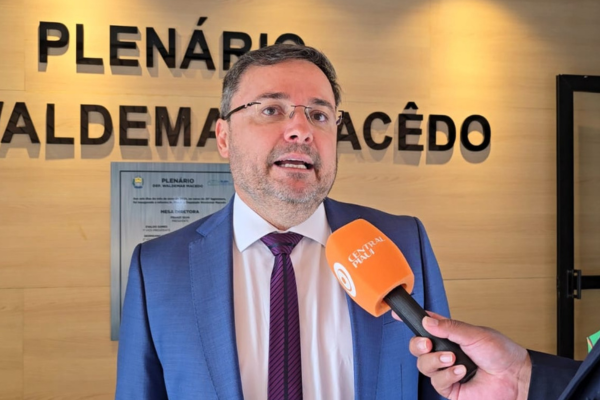 Fábio Novo cobra “dever de casa” de aliados e defende apenas duas chapas