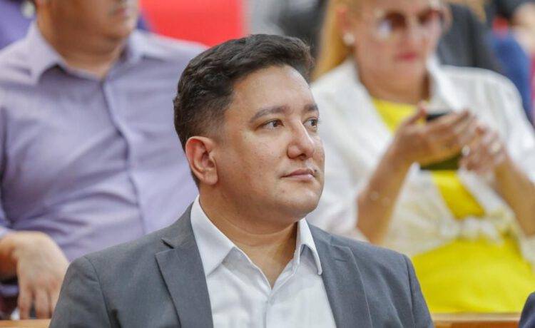 Advogado José Neto, indicado por Pablo Santos, assume Secretaria de Turismo do Piauí