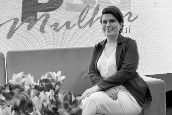 Vereadora Maria Mendes morre aos 43 anos em Teresina