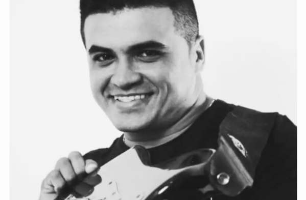 Músico morre após colidir moto em poste na zona leste de Teresina