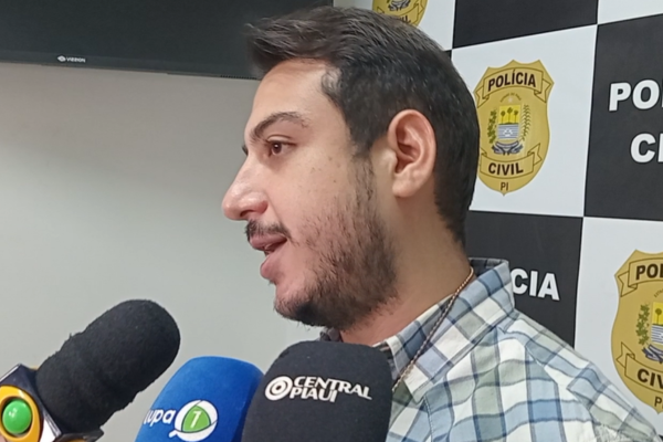 Adolescente é apreendido com porções de crack durante operação da Denarc