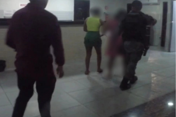 Menina de 12 anos denuncia abuso e padrasto é preso em Teresina
