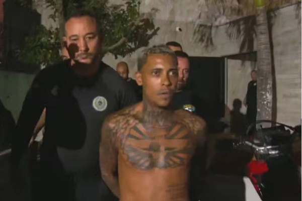 MC Poze do Rodo é preso por ligação com o tráfico