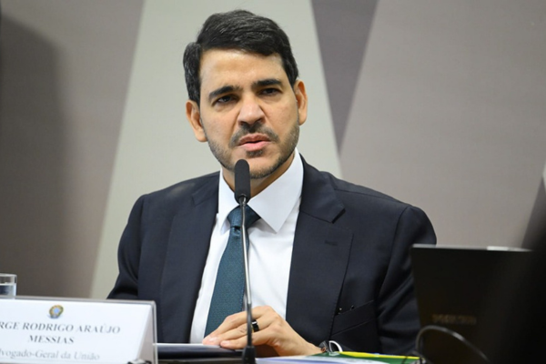 Senado rejeita Messias ao STF e impõe derrota ao governo Lula