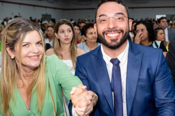 Ciro diz que Gracinha Mão Santa queria transformar prefeito de Parnaíba em “fantoche”