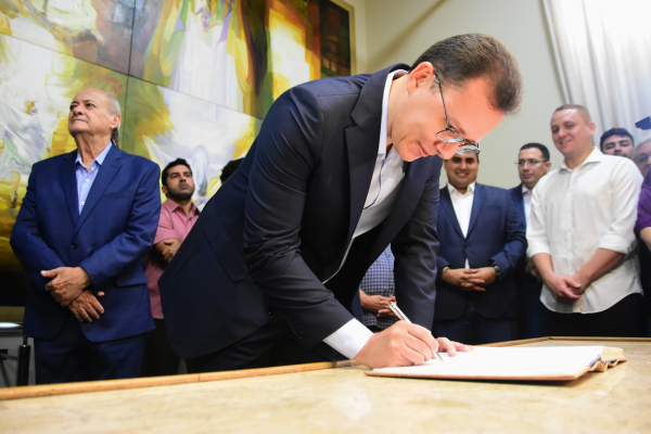 Vereador Zé Neto destina 50% das emendas à saúde e projeta modernização do Lindolfo Monteiro