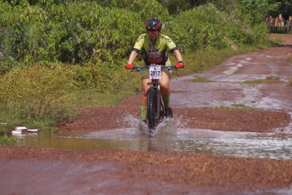 Ciclistas encaram 70 km no Desafio das Cachoeiras neste domingo em Batalha