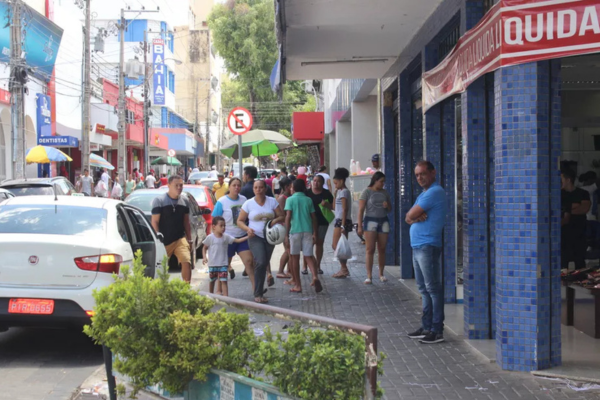 Comércio de Teresina terá horários especiais durante a Semana Santa e Tiradentes