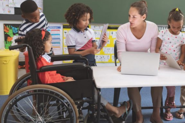 Seduc abre inscrições para 380 vagas em cursos gratuitos de educação inclusiva no Piauí