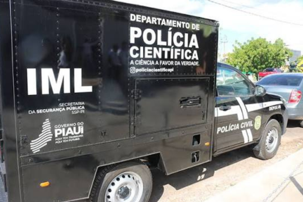 Homem é encontrado morto em campo de futebol no interior do Piauí