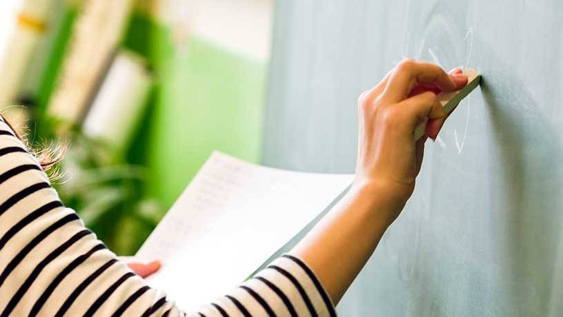Seduc convoca profissionais de educação para atuarem na rede pública estadual