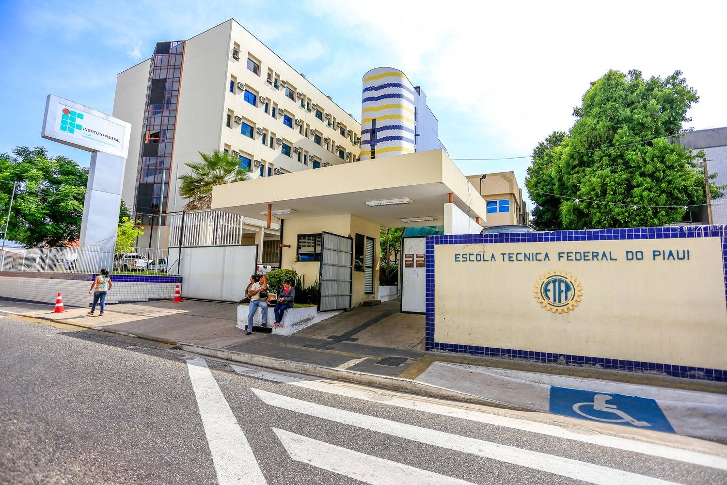 IFPI continua com inscrições abertas para ensinos médio e técnico