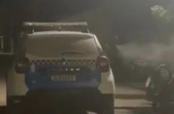 PMs são afastados após usar spray de pimenta contra grupo em bar no Piauí