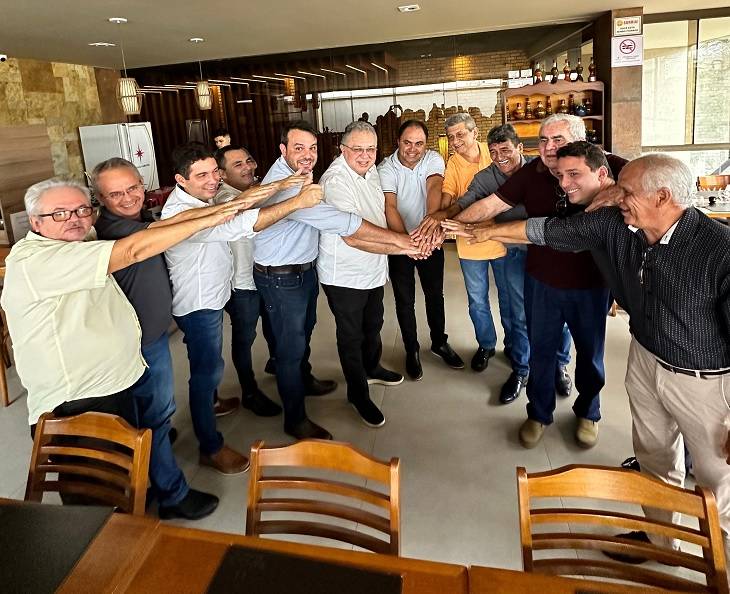 Parnaíba: “Grupo Esperança” recebe adesão oficial de Florentino e Zé Filho