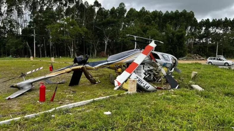 Helicóptero cai em SC e duas pessoas ficam feridas