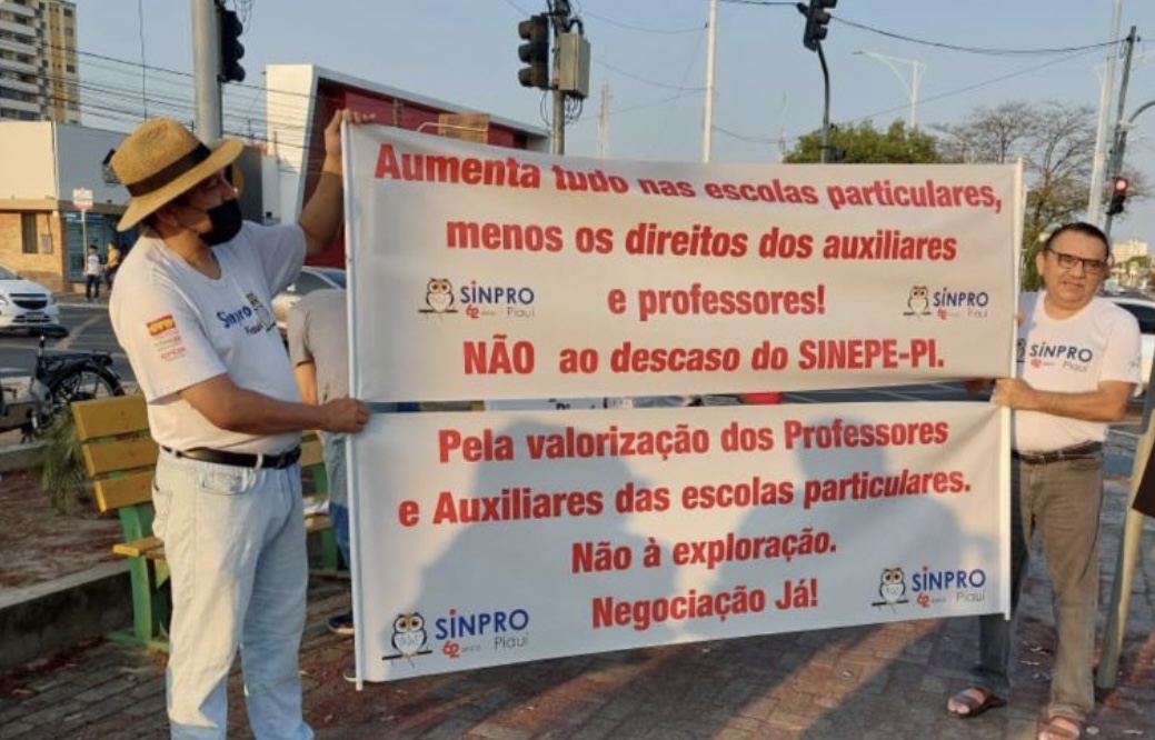 Professores da rede privada anunciam greve no Piauí a partir de segunda-feira (30)