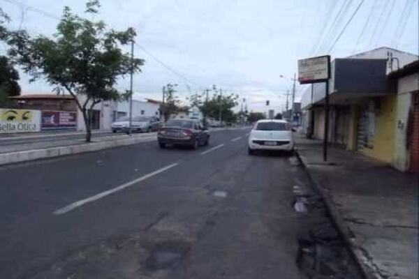 Trecho da Avenida Joaquim Ribeiro será interditado para obra de repavimentação em Teresina
