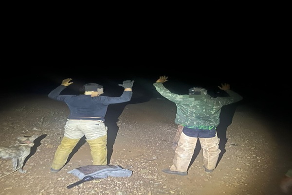 Suspeitos são flagrados com tatu abatido e ferramentas de caça ilegal no Piauí