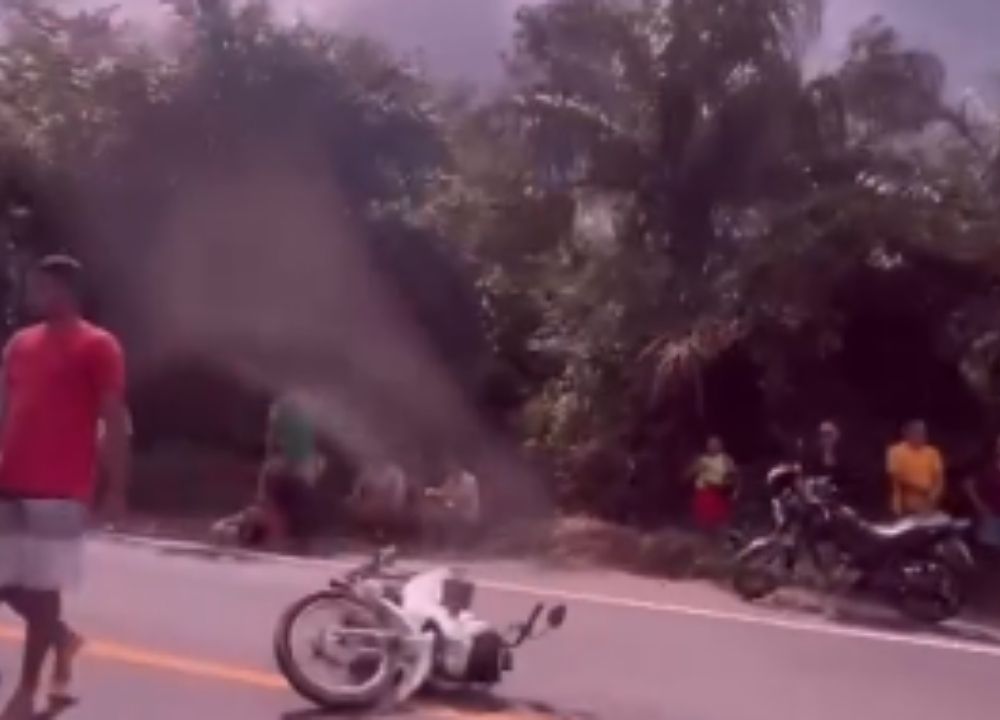 Motociclista morre no local após colisão com ciclista em rodovia de Teresina