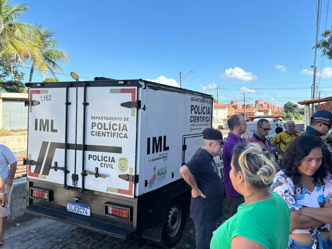 Homem é encontrado morto com ferimento na cabeça na zona Sudeste de Teresina