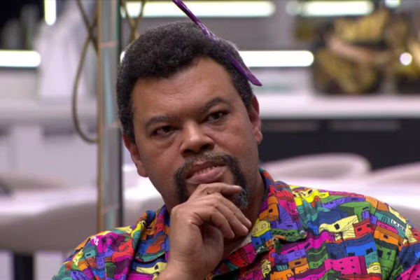 Após eliminação de Babu  a casa tem clima de baque, desconfiança e críticas entre aliados