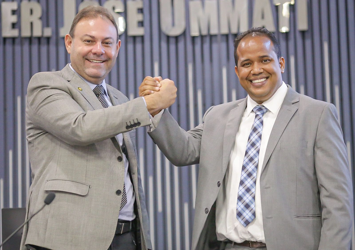 Jeová e Enzo trocam afagos e vice-prefeito não descarta retribuir apoio de 2022