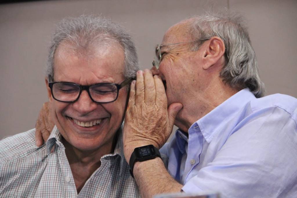Sílvio Mendes diz que  pesquisa definirá vice entre JVC ou Jeová