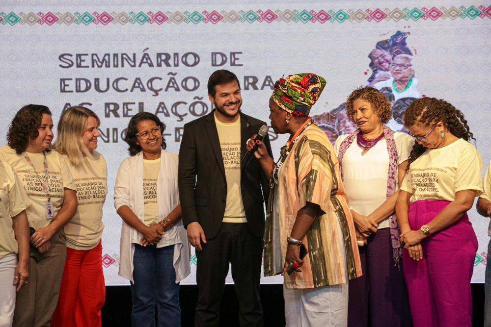 Seduc realiza seminário sobre implementação de programa de enfrentamento ao racismo