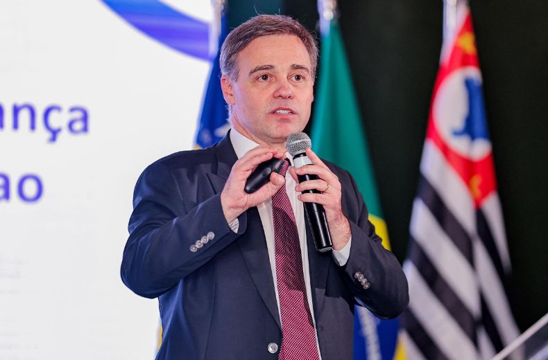 Ministro André Mendonça participa de palestra sobre segurança pública em Teresina
