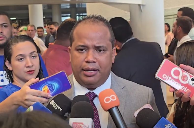 Presidente da Câmara de Teresina exonera todos os comissionados